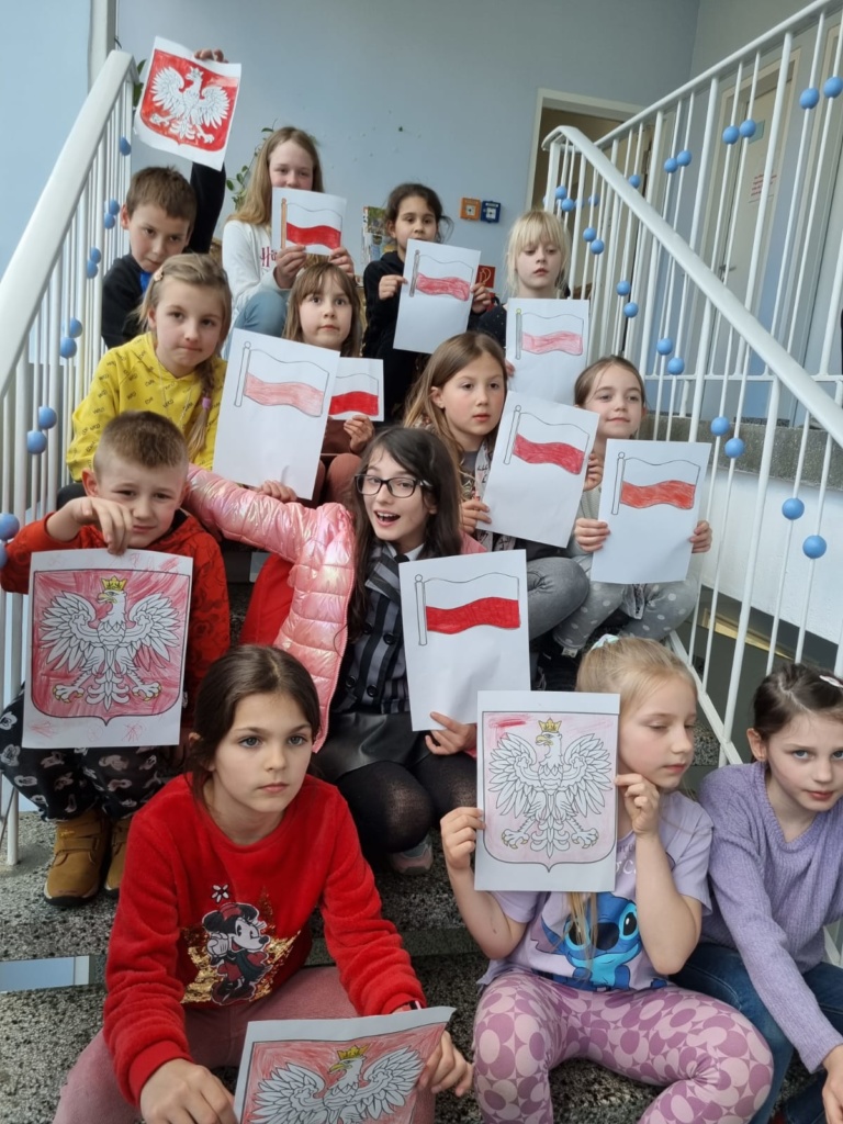 {:pl}Święta majowe{:}{:de}Feiertage im Mai{:}