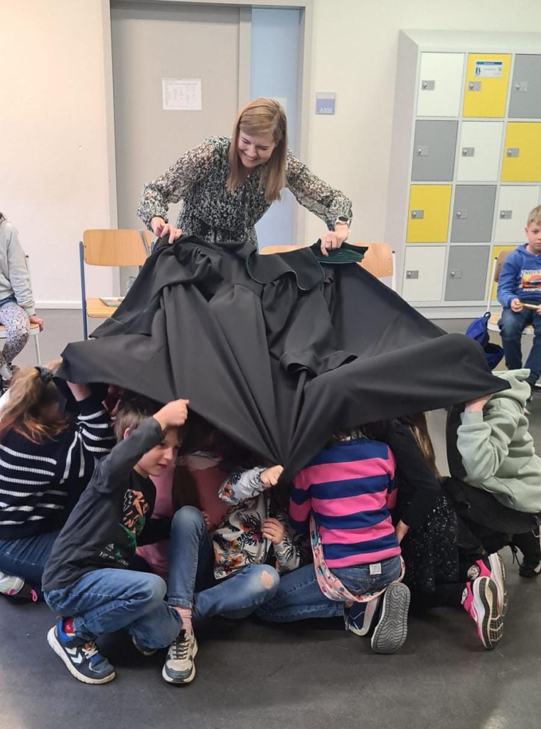 {:pl}Bajeczni Adwokaci{:}{:de}Fabelhafte Anwälte{:}