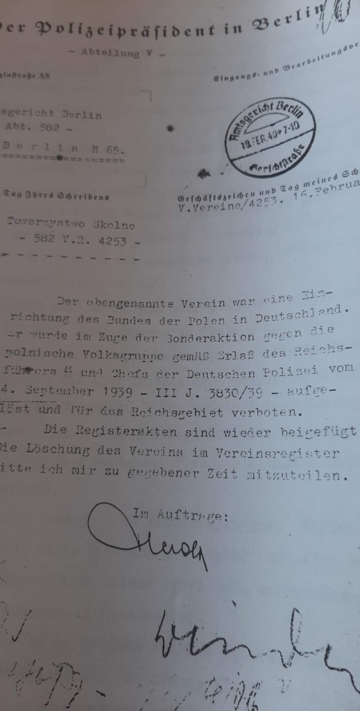 {:pl}Historia Oświaty{:}{:de}Geschichte von Oświata{:}