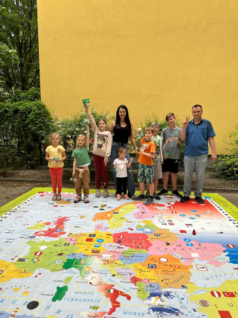 {:pl}Z mapą po Europie{:}{:de}Mit einer Landkarte durch Europa{:}