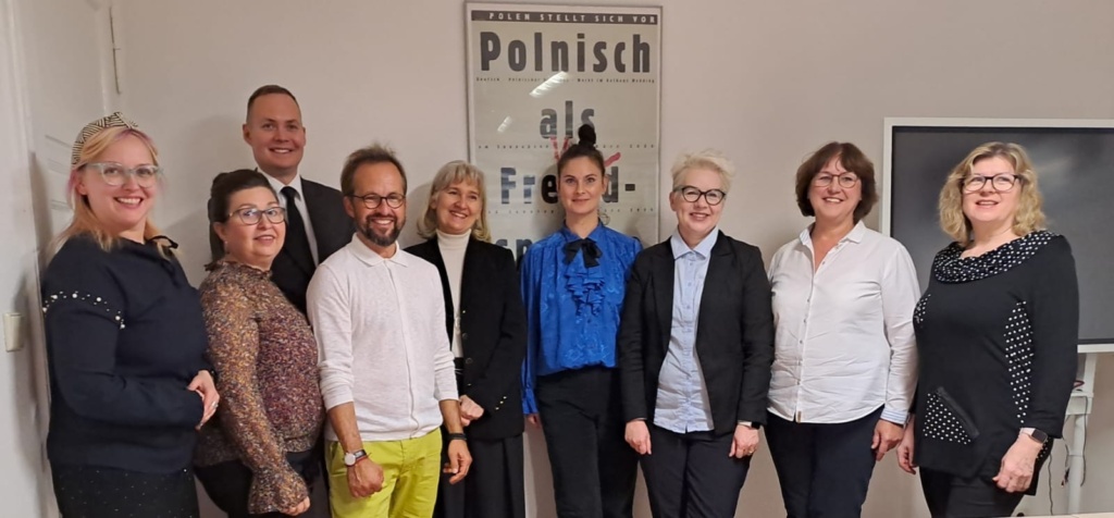 {:pl}Spotkanie z delegacją z Polski{:}{:de}Treffen mit der Delegation des polnischen Außenministerium.{:}